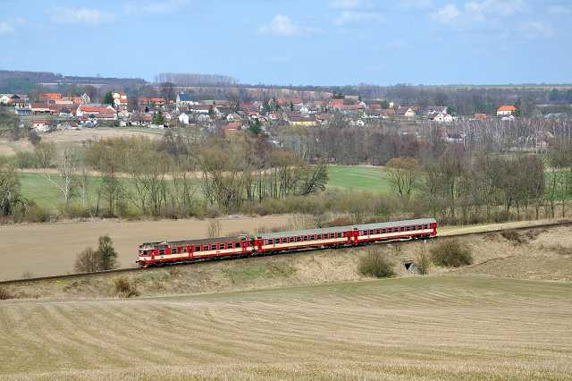 img_2012-03-24_Kropacova_Vrutice_R1143_854029_Pavel-Sturm.jpg