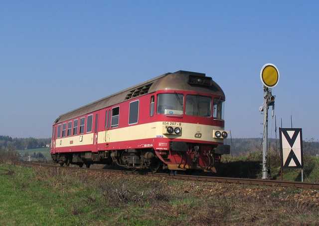 img_2005-04-26_Ceska_Kamenice_854207_Railman.jpg