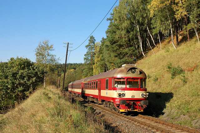 img_2011-10-15_Luzna-u-Rakovnika_954201_Michal_Kuty.jpg