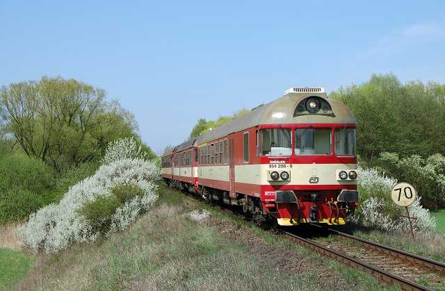 img_2009-04-15_Vsejany_R1113_954206+854022_Pavel_Sturm.jpg