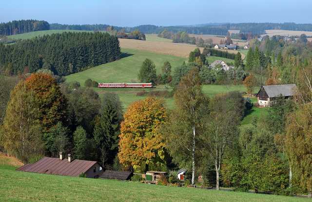 img_2010-10-12_Roztoky_u_Jilemnice_Sp1867_954214+854213_Pavel_Sturm.jpg