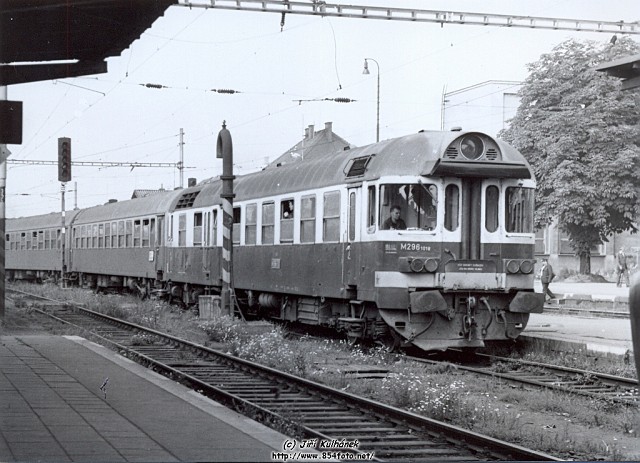 img_M296-1018_Hradec_Kralove_8.1987_J-Kulhanek.jpg