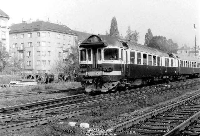 img_M296-1035_Praha-Dejvice_14.10.1988_Ladislav_Kroul.jpg