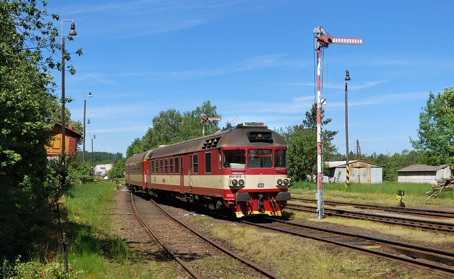 img_854022+954207_Martinice_v_Krkonosich_Sp1865_04.06.2010_Pavel_Sturm.jpg