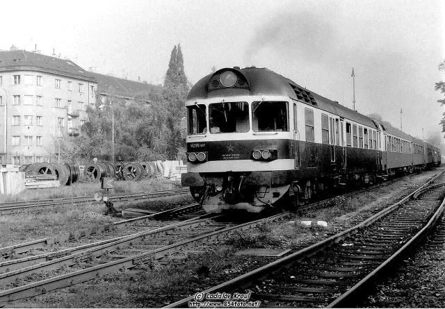 img_M296-1007_Praha_Dejvice_14.10.1988_Ladislav_Kroul.jpg