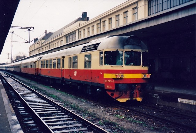 img_852025_Hradec_Kralove_11.1994_Frantisek_Bartos1.jpg