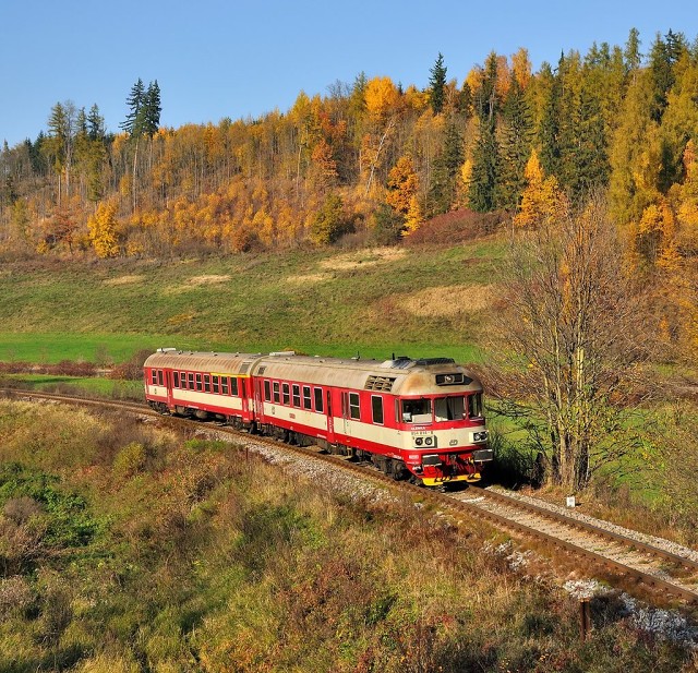 img_854014+954210_Kuncice-nad-Labem_Sp1809_20-10-2012_Pavel-Sturm.jpg