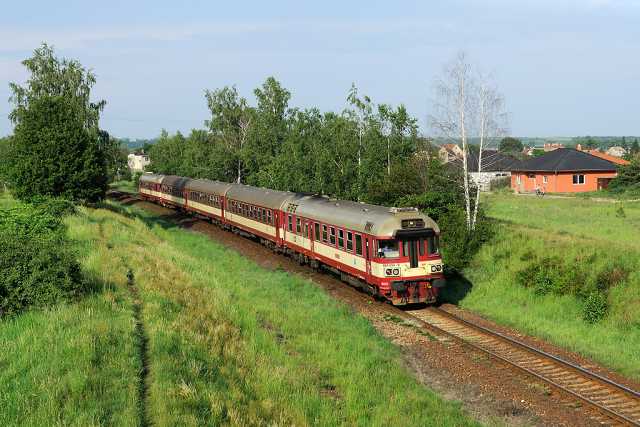 img_854034+001_Tisice_R1147_22.05.2011_Jaroslav_Charvat.jpg
