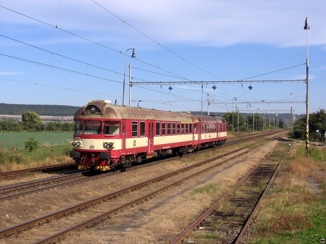 954207+854217_Dobsice-n.C._26.9.2012_Petr_Fajgl.jpg