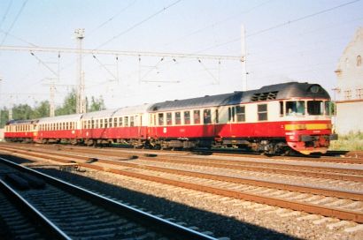 853006+028